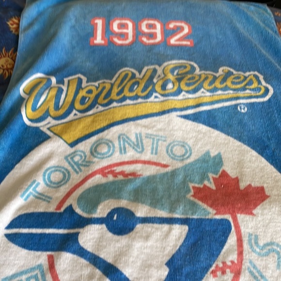 Blue Jays World Series towel - Picture 2 of 6